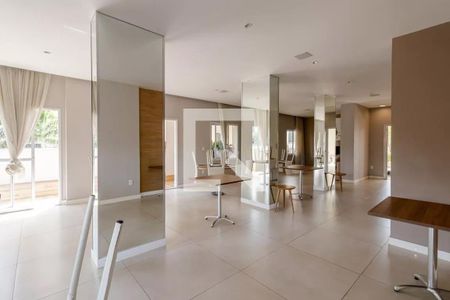 Apartamento à venda com 53m², 2 quartos e 1 vaga Apartamento à venda com 53m², 2 quartos e 1 vagaÁrea comum - Salão de Festas