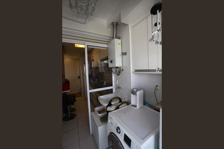 Apartamento à venda com 72m², 3 quartos e 2 vagas Apartamento à venda com 72m², 3 quartos e 2 vagasÁrea de Serviço