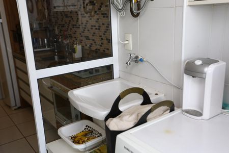 Apartamento à venda com 72m², 3 quartos e 2 vagas Apartamento à venda com 72m², 3 quartos e 2 vagasÁrea de Serviço