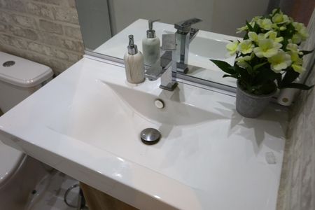 Apartamento à venda com 72m², 3 quartos e 2 vagas Apartamento à venda com 72m², 3 quartos e 2 vagasBanheiro