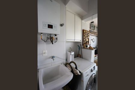 Apartamento à venda com 72m², 3 quartos e 2 vagas Apartamento à venda com 72m², 3 quartos e 2 vagasÁrea de Serviço