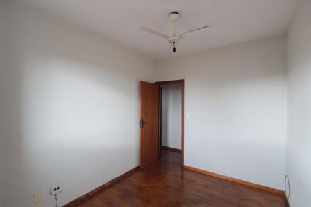 Apartamento à venda com 78m², 3 quartos e 2 vagasQuarto 2