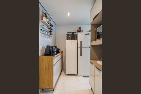 Apartamento à venda com 38m², 2 quartos e 1 vaga Apartamento à venda com 38m², 2 quartos e 1 vagaCozinha e Área de Serviço
