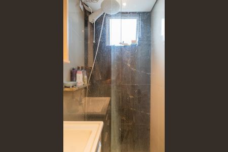 Apartamento à venda com 38m², 2 quartos e 1 vaga Apartamento à venda com 38m², 2 quartos e 1 vagaBanheiro