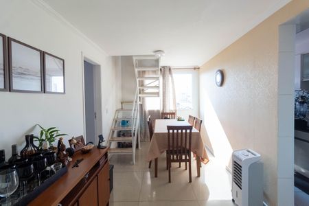 Apartamento à venda com 97m², 3 quartos e 1 vaga Apartamento à venda com 97m², 3 quartos e 1 vagaSala