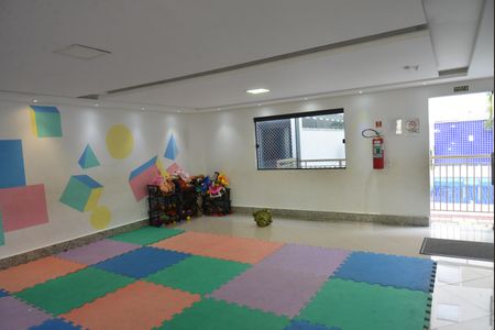 Apartamento para alugar com 50m², 2 quartos e 2 vagasÁrea comum - Brinquedoteca