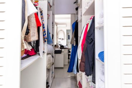 Apartamento para alugar com 264m², 3 quartos e 3 vagasCloset da suíte 3