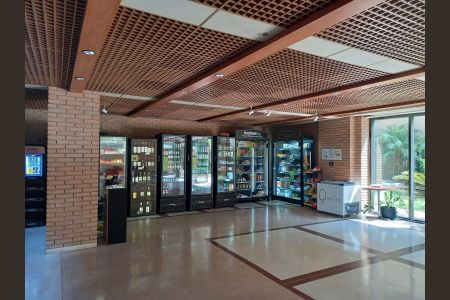 Apartamento para alugar com 264m², 3 quartos e 3 vagasÁrea comum - Mini Mercado