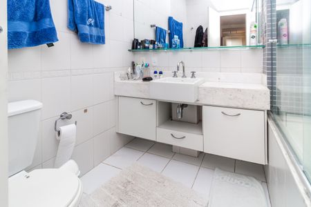 Apartamento para alugar com 264m², 3 quartos e 3 vagasBanheiro da Suíte 2