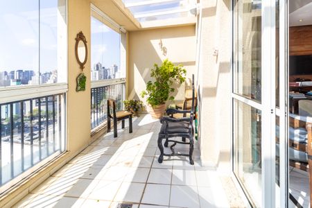 Apartamento para alugar com 264m², 3 quartos e 3 vagasVaranda Sala