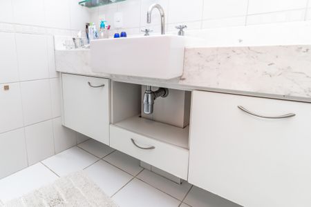 Apartamento para alugar com 264m², 3 quartos e 3 vagasBanheiro da Suíte 2