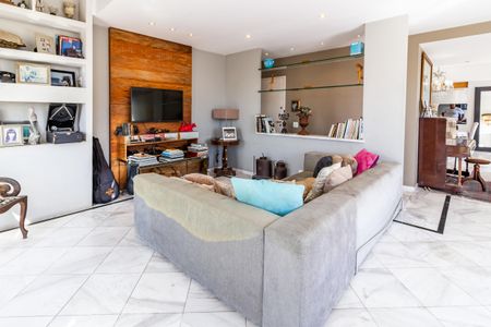 Apartamento para alugar com 264m², 3 quartos e 3 vagasSala