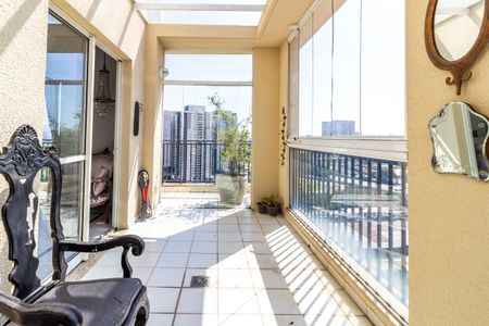 Apartamento para alugar com 264m², 3 quartos e 3 vagasVaranda Sala