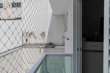 Casa de condomínio à venda com 90m², 3 quartos e 2 vagasSacada da Suíte