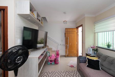 Casa de condomínio à venda com 90m², 3 quartos e 2 vagasSala