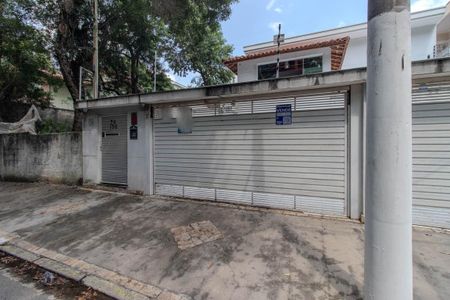 Casa de condomínio à venda com 90m², 3 quartos e 2 vagasFachada / Placa