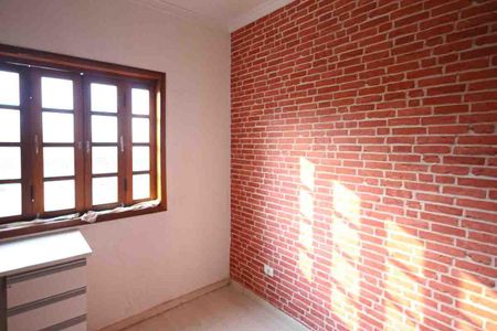 Casa à venda com 245m², 4 quartos e 6 vagasEscritório