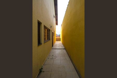 Casa à venda com 245m², 4 quartos e 6 vagasCorredor Lateral