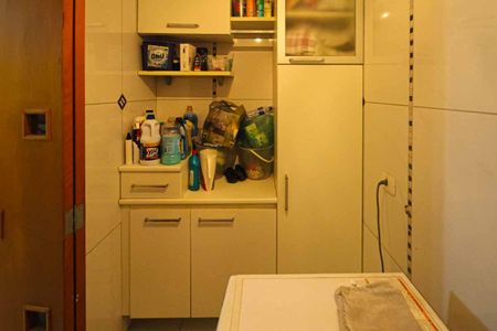 Casa à venda com 245m², 4 quartos e 6 vagasÁrea de Serviço