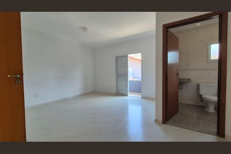 Casa de condomínio à venda com 131m², 3 quartos e 2 vagasSuíte