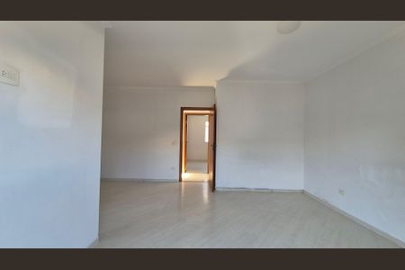 Casa de condomínio à venda com 131m², 3 quartos e 2 vagasSuíte