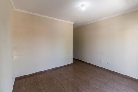 Casa para alugar com 80m², 2 quartos e 2 vagasSuíte