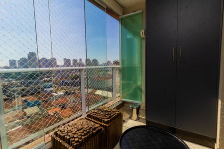 Studio à venda com 37m², 1 quarto e 1 vaga Studio à venda com 37m², 1 quarto e 1 vagaVaranda