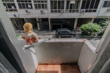 Apartamento à venda com 300m², 6 quartos e sem vaga Apartamento à venda com 300m², 6 quartos e sem vagaQuarto 1 Sacada