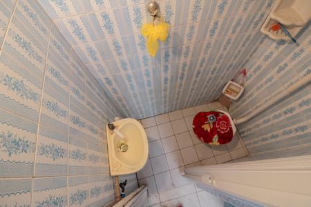 Apartamento à venda com 300m², 6 quartos e sem vaga Apartamento à venda com 300m², 6 quartos e sem vagaBanheiro de Serviço