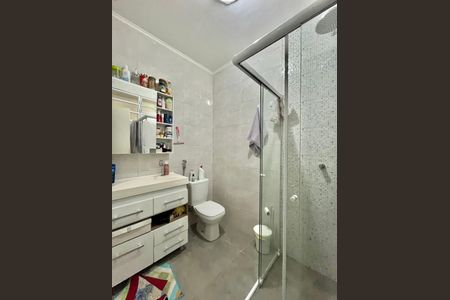 Casa à venda com 222m², 4 quartos e 3 vagasBanheiro da Suíte