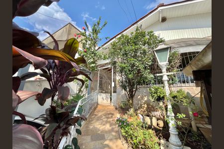 Casa à venda com 222m², 4 quartos e 3 vagasHall de entrada