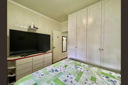 Casa à venda com 222m², 4 quartos e 3 vagasQuarto 2