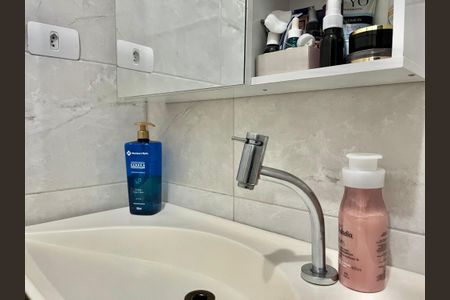 Casa à venda com 222m², 4 quartos e 3 vagasBanheiro da Suíte