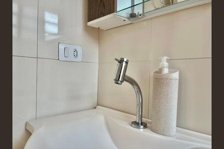 Casa à venda com 222m², 4 quartos e 3 vagasBanheiro da Suite Edícula