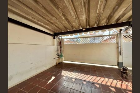 Casa à venda com 222m², 4 quartos e 3 vagasGaragem