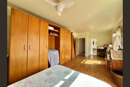 Casa à venda com 222m², 4 quartos e 3 vagasSuite Edícula