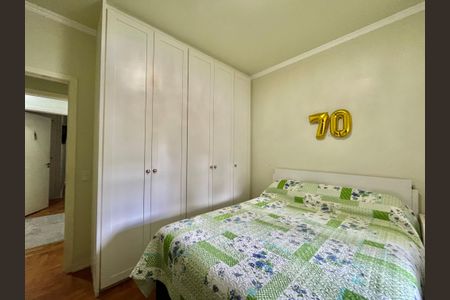 Casa à venda com 222m², 4 quartos e 3 vagasQuarto 2