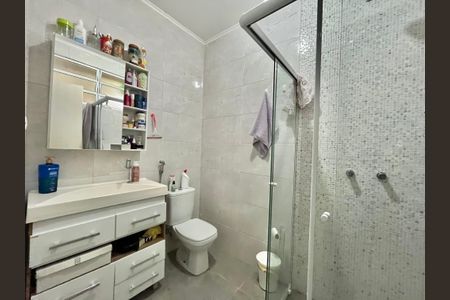 Casa à venda com 222m², 4 quartos e 3 vagasBanheiro da Suíte