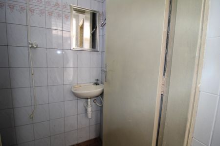 Apartamento para alugar com 80m², 3 quartos e 1 vagaÁrea de Serviço - Banheiro