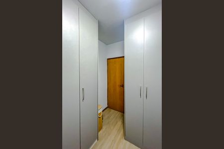 Casa à venda com 110m², 3 quartos e 2 vagasQuarto 3