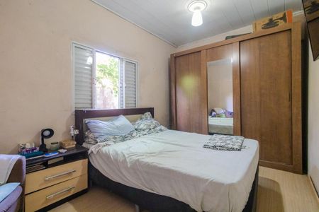 Casa à venda com 200m², 4 quartos e 2 vagas Casa à venda com 200m², 4 quartos e 2 vagasQuarto 1