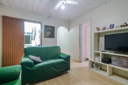 Casa à venda com 200m², 4 quartos e 2 vagas Casa à venda com 200m², 4 quartos e 2 vagasSala