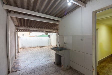 Casa para alugar com 55m², 2 quartos e sem vaga Casa para alugar com 55m², 2 quartos e sem vagaÁrea de Serviço