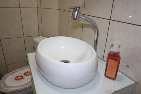 Casa à venda com 120m², 3 quartos e 2 vagasBanheiro 2