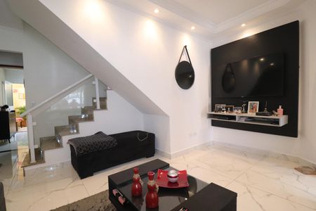 Casa à venda com 120m², 3 quartos e 2 vagasSala