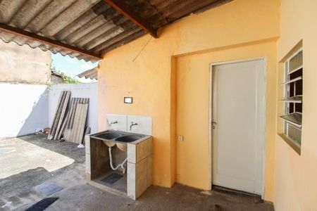 Casa para alugar com 60m², 2 quartos e sem vaga Casa para alugar com 60m², 2 quartos e sem vagaÁrea de Serviço