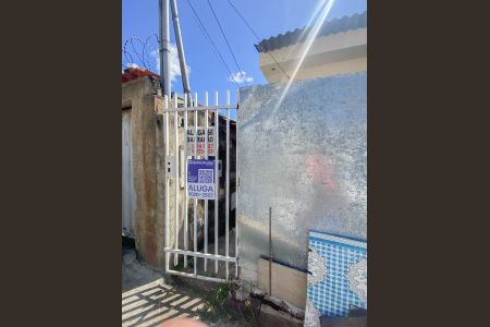 Casa para alugar com 60m², 2 quartos e sem vaga Casa para alugar com 60m², 2 quartos e sem vagaFachada