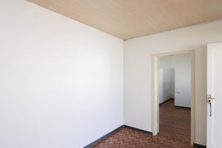 Casa para alugar com 60m², 2 quartos e sem vaga Casa para alugar com 60m², 2 quartos e sem vagaSala