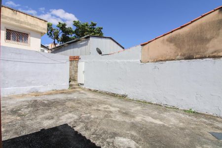 Casa para alugar com 60m², 2 quartos e sem vaga Casa para alugar com 60m², 2 quartos e sem vagaQuintal