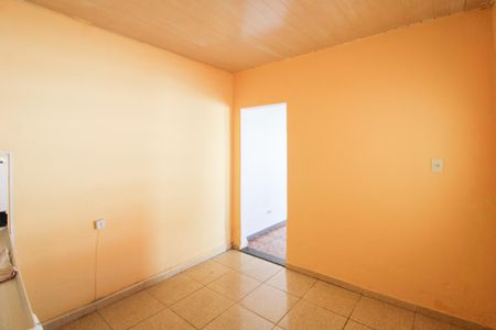 Casa para alugar com 60m², 2 quartos e sem vaga Casa para alugar com 60m², 2 quartos e sem vagaCozinha